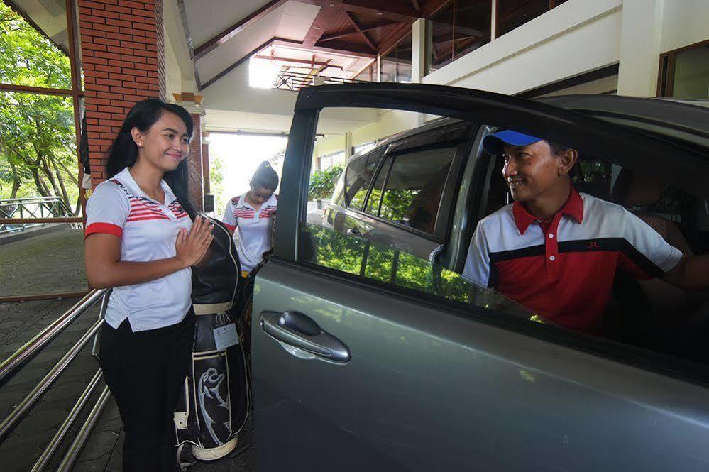 Jatinangor National Golf & Resort מראה חיצוני תמונה